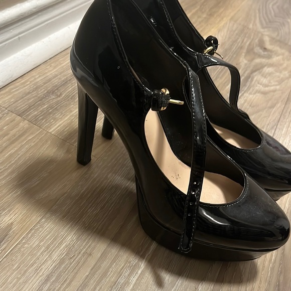 Nine West platforms - Picture 1 of 2